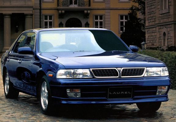 Images of Nissan Laurel Club S (C34) 1993–94