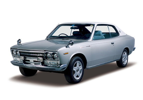 Nissan Laurel Hardtop (C30) 1968–72 images