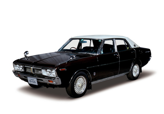 Nissan Laurel Sedan (C130) 1974–77 photos