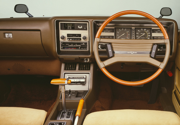 Nissan Laurel Sedan (C231) 1978–80 images