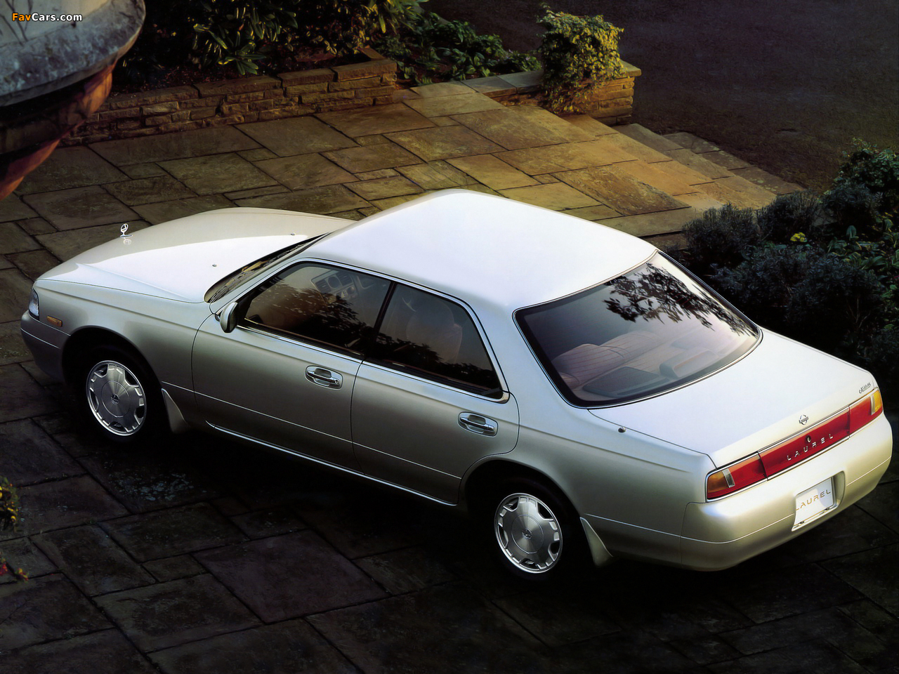 Nissan Laurel (C34) 1993–94 pictures (1280 x 960)