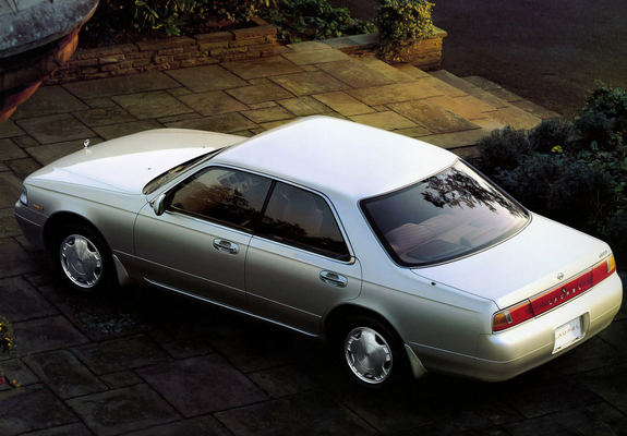 Nissan Laurel (C34) 1993–94 pictures