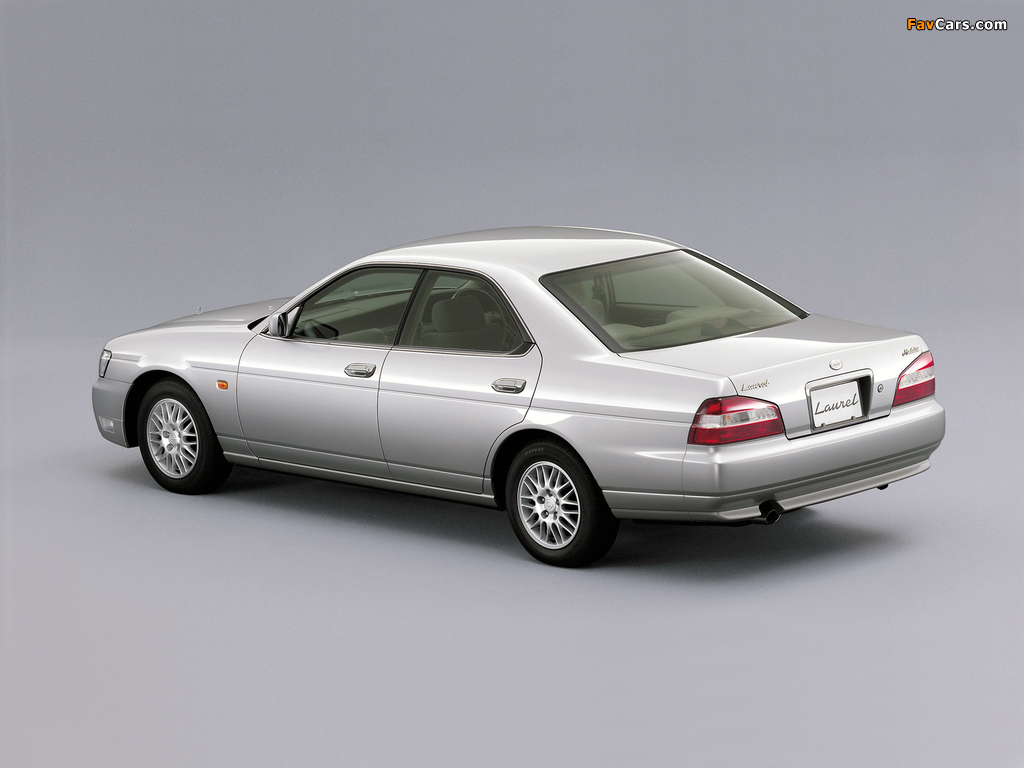 Nissan Laurel (C35) 1999–2002 pictures (1024 x 768)