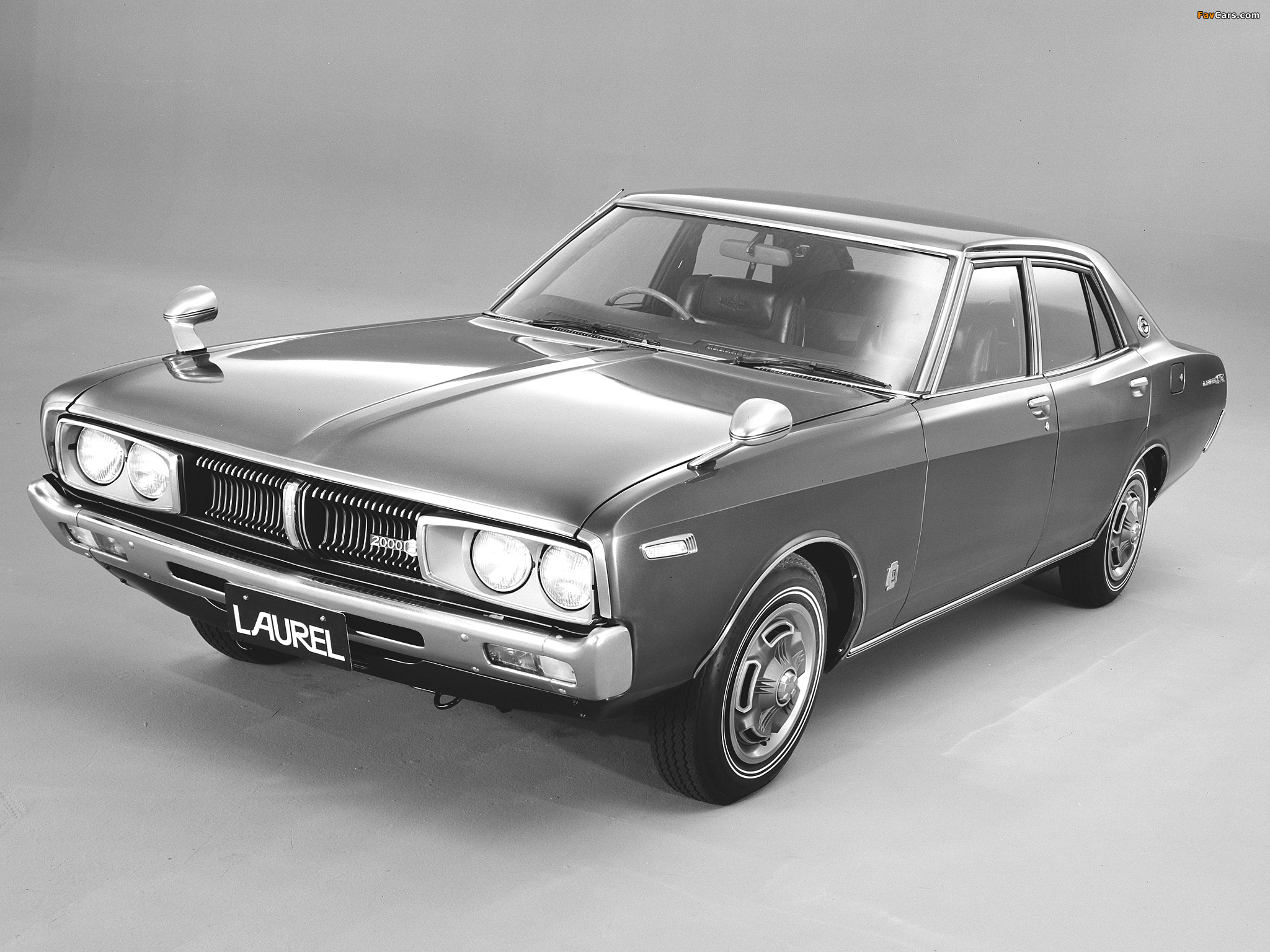 Pictures of Nissan Laurel Sedan (C130) 1974–77 (2048 x 1536)