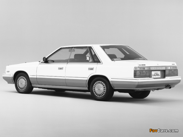Pictures of Nissan Laurel Hardtop (C32) 1984–86 (640 x 480)