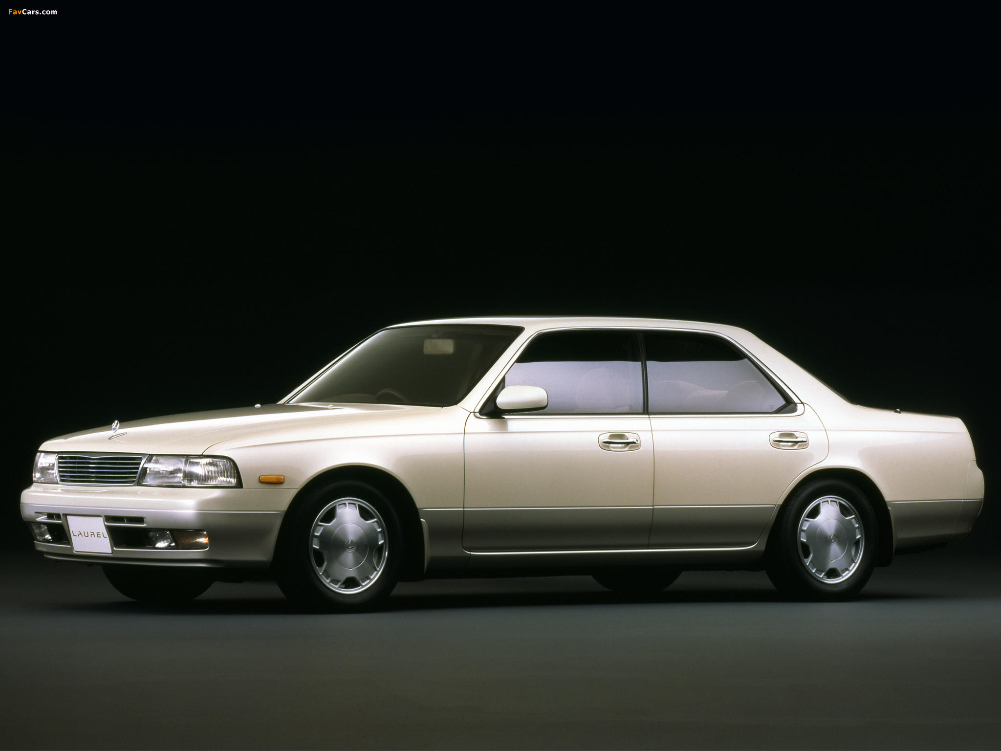 Pictures of Nissan Laurel (C34) 1993–94 (2048 x 1536)