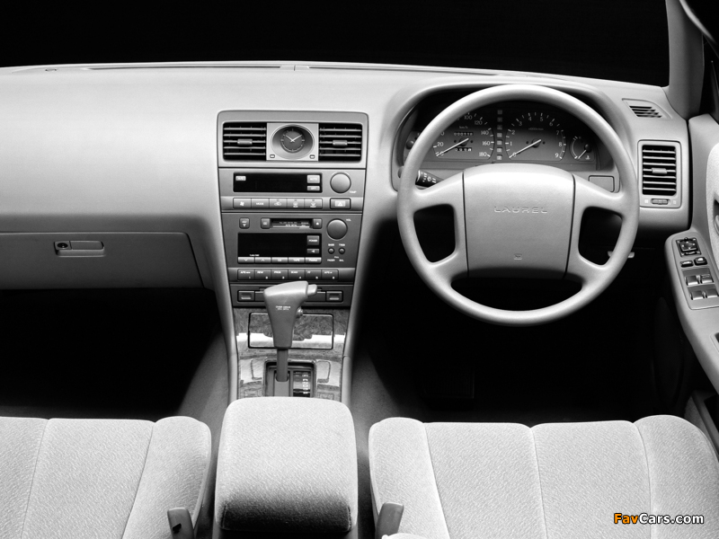 Pictures of Nissan Laurel (C34) 1993–94 (800 x 600)