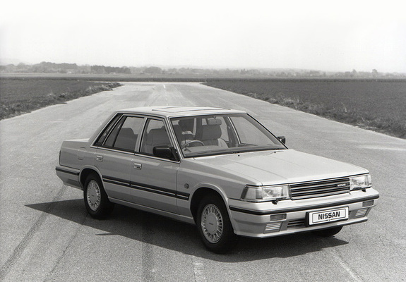 Nissan Laurel Sedan (C32) 1986–93 wallpapers