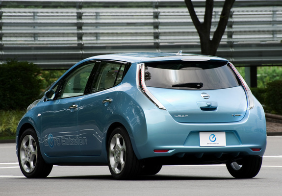 Images of Nissan Leaf JP-spec (ZEO) 2010
