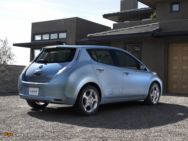 Nissan Leaf US-spec Prototype 2010 images (640 x 480)