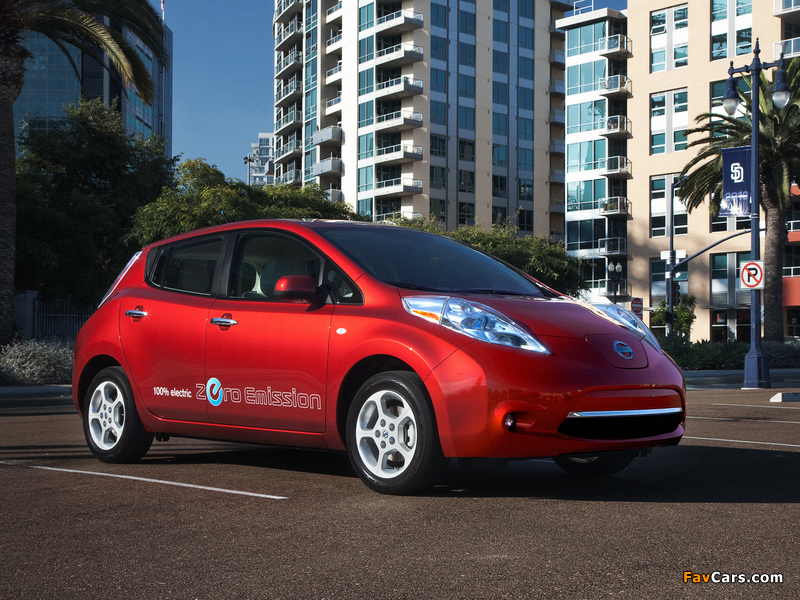 Nissan Leaf US-spec 2010–13 photos (800 x 600)