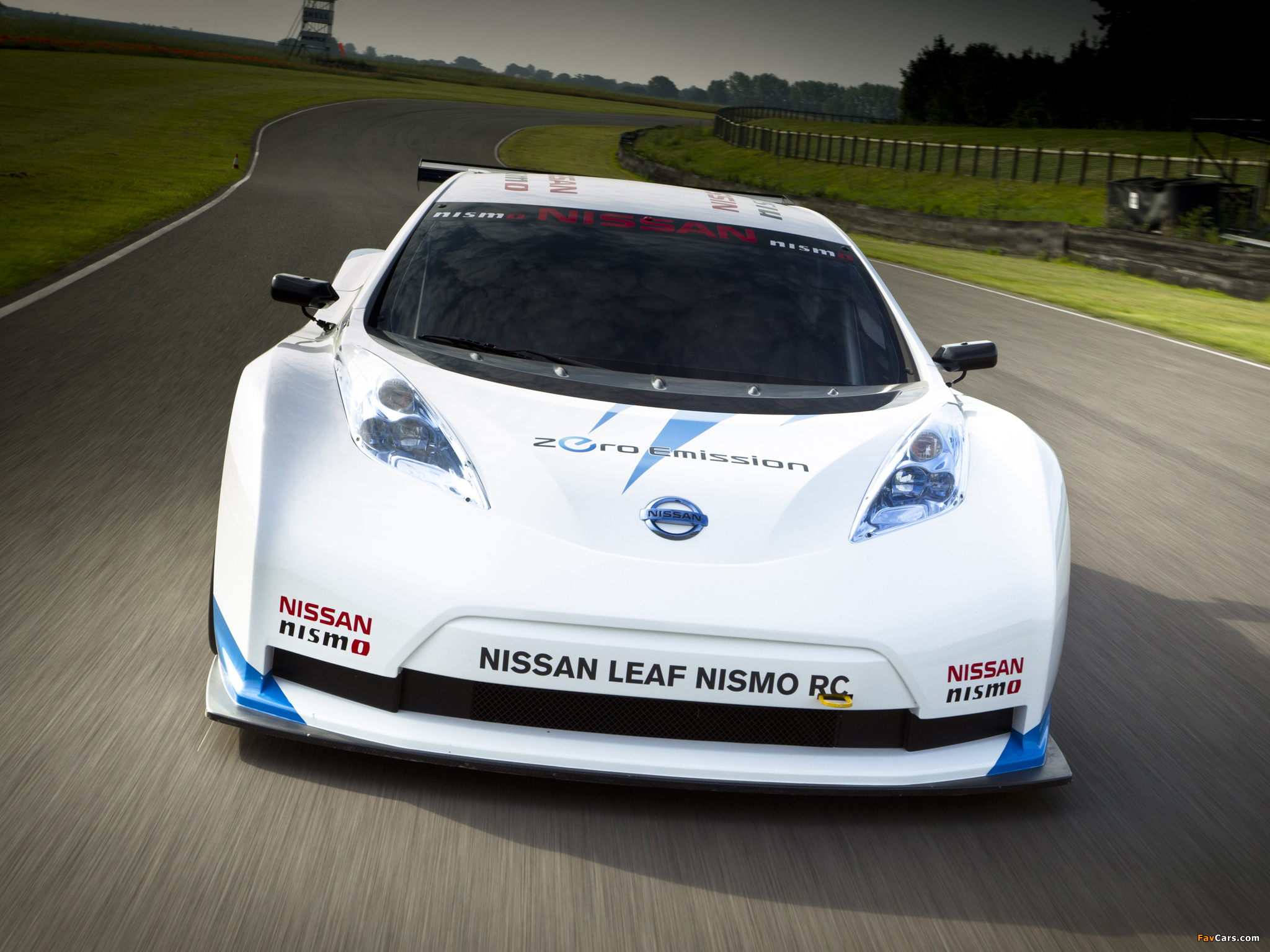 Nissan Leaf Nismo RC 2011 images (2048 x 1536)