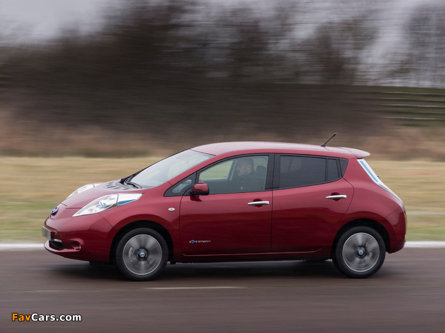 Photos of Nissan Leaf 2013 (640 x 480)