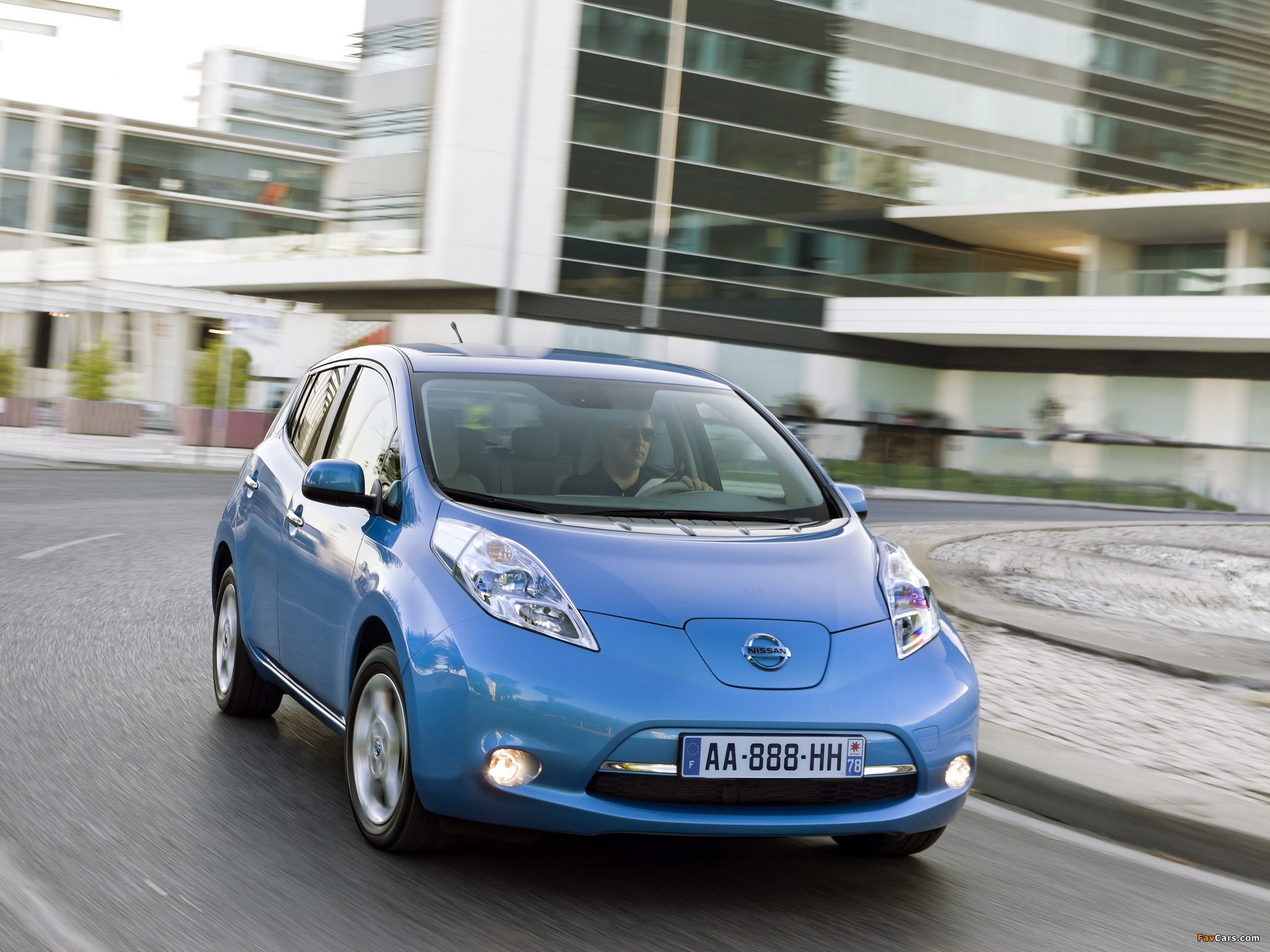 Pictures of Nissan Leaf 2010 (2048 x 1536)