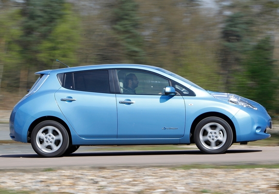 Pictures of Nissan Leaf UK-spec 2011