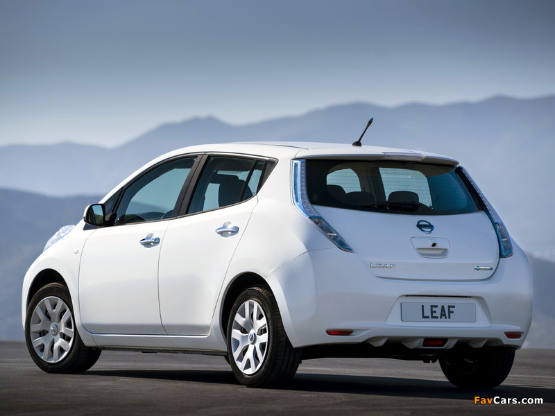 Nissan Leaf 2013 wallpapers (800 x 600)