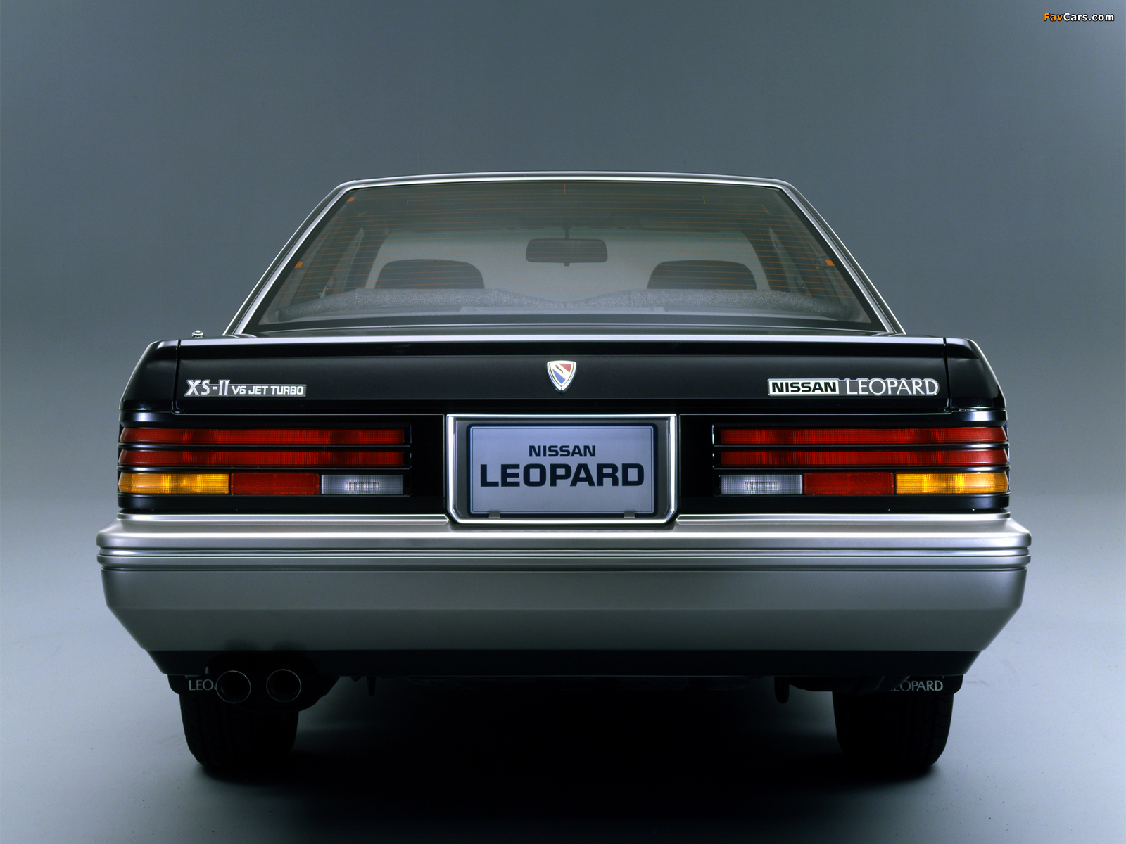 Images of Nissan Leopard (UF31) 1986–88 (1600 x 1200)