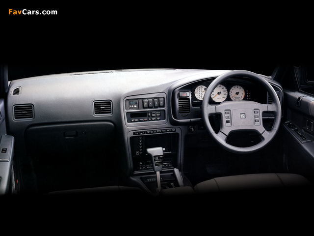 Pictures of Nissan Leopard (UF31) 1988–92 (640 x 480)