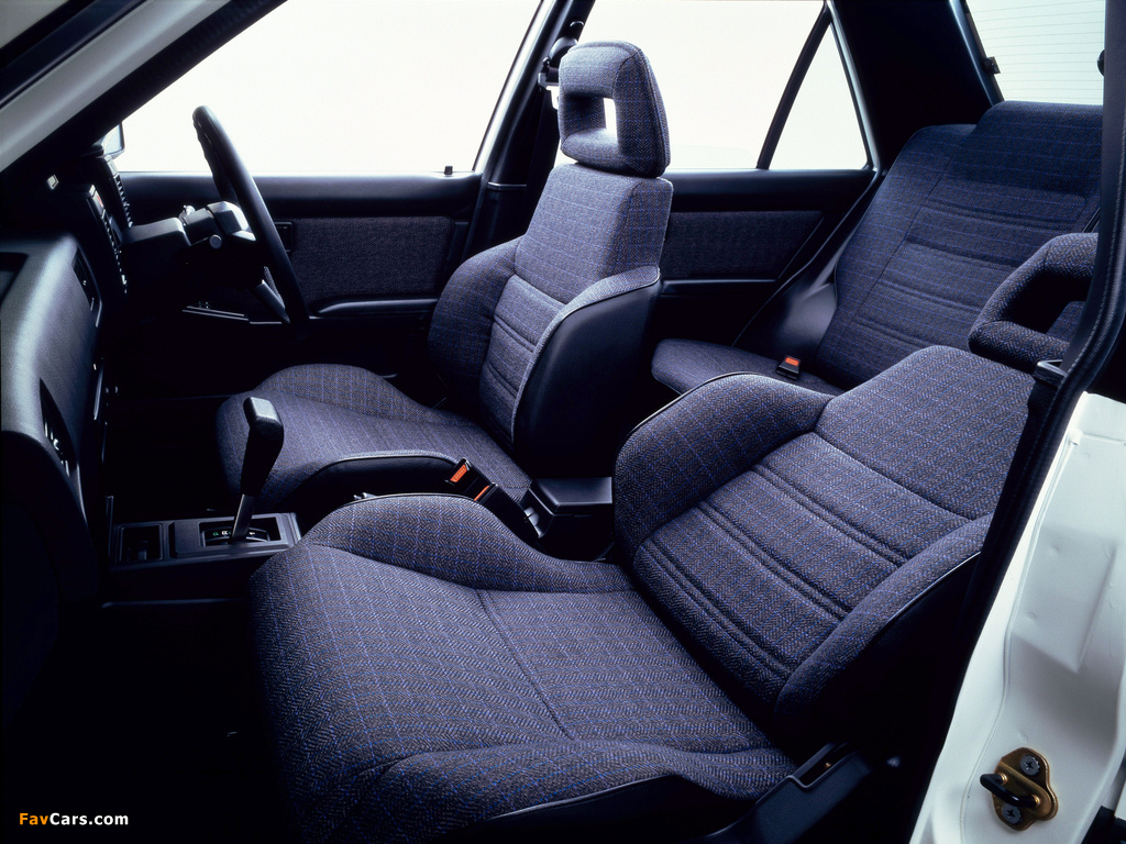 Images of Nissan Liberta Villa SSS Sedan (N13) 1986–90 (1024 x 768)
