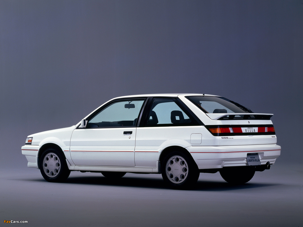 Nissan Liberta Villa SSS Hatchback (N13) 1986–90 photos (1280 x 960)