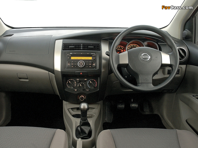 Images of Nissan Livina ZA-spec 2007 (640 x 480)