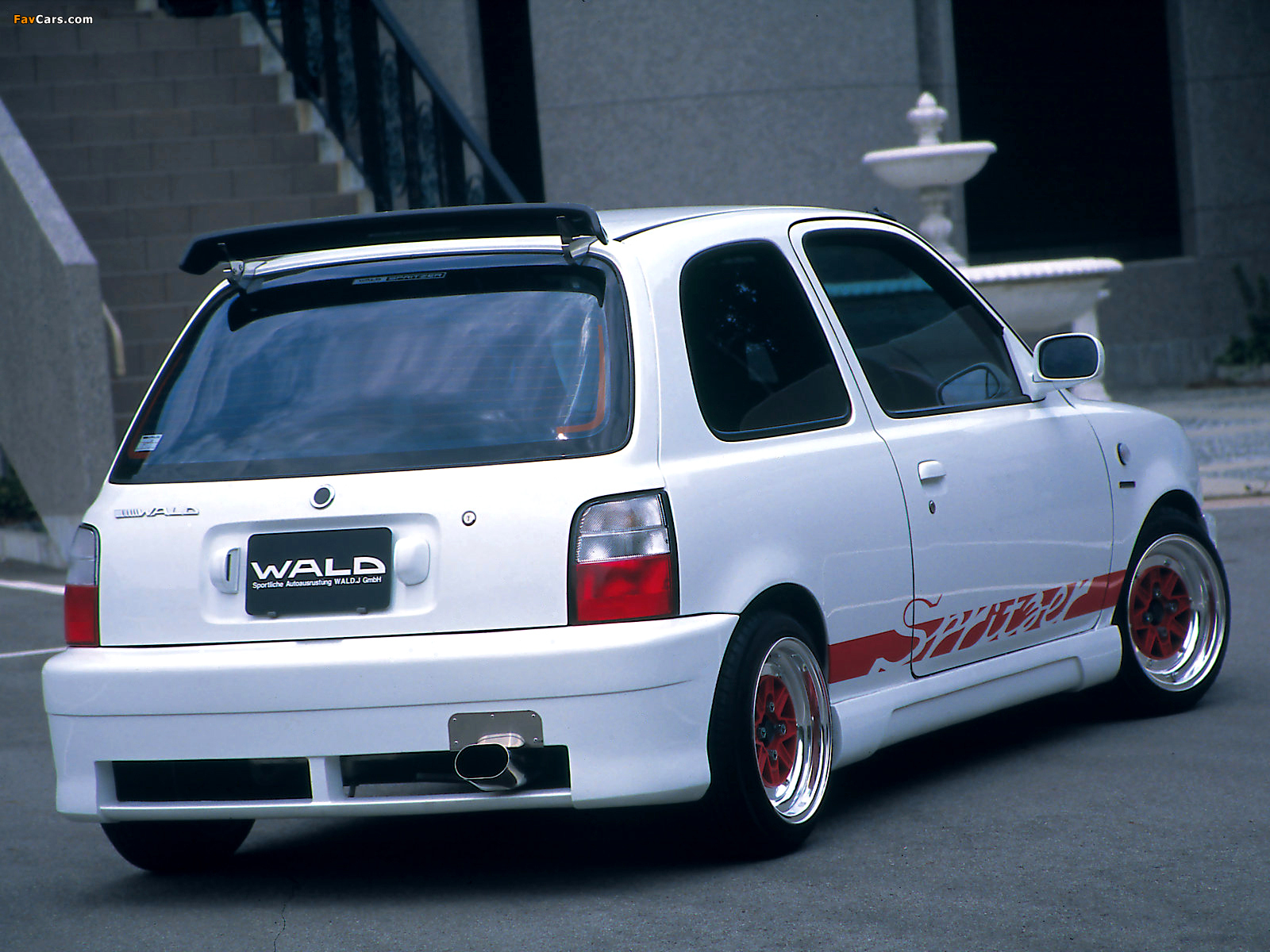 WALD Nissan March Spritzer 3-door (K11) 1992–97 photos (1600 x 1200)