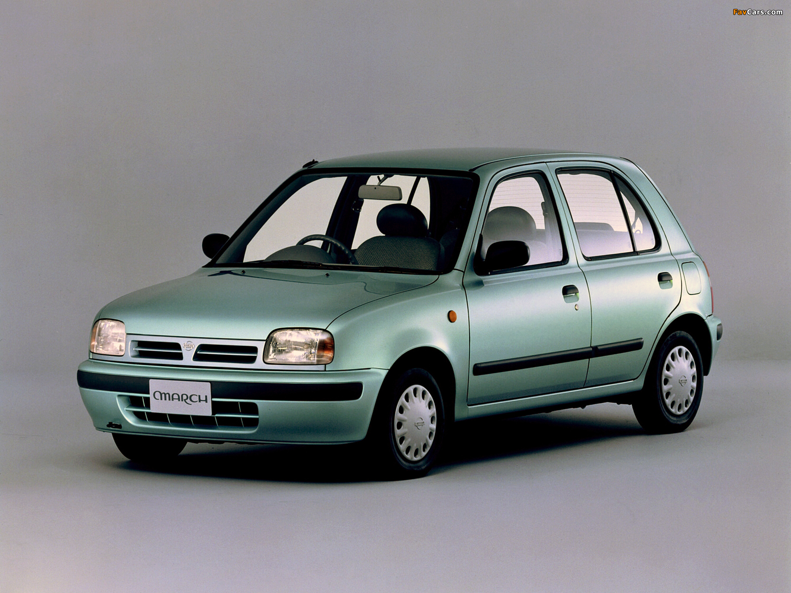 Nissan March 5-door (K11) 1992–97 photos (1600 x 1200)