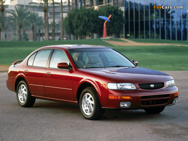 Images of Nissan Maxima US-spec (A32) 1995–99 (640 x 480)