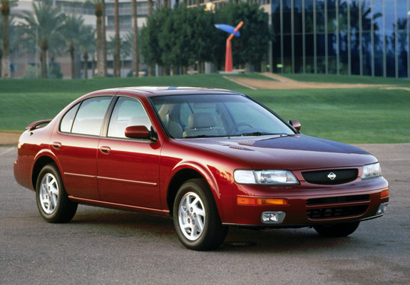 Images of Nissan Maxima US-spec (A32) 1995–99