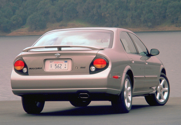 Images of Nissan Maxima US-spec (A33) 2000–02