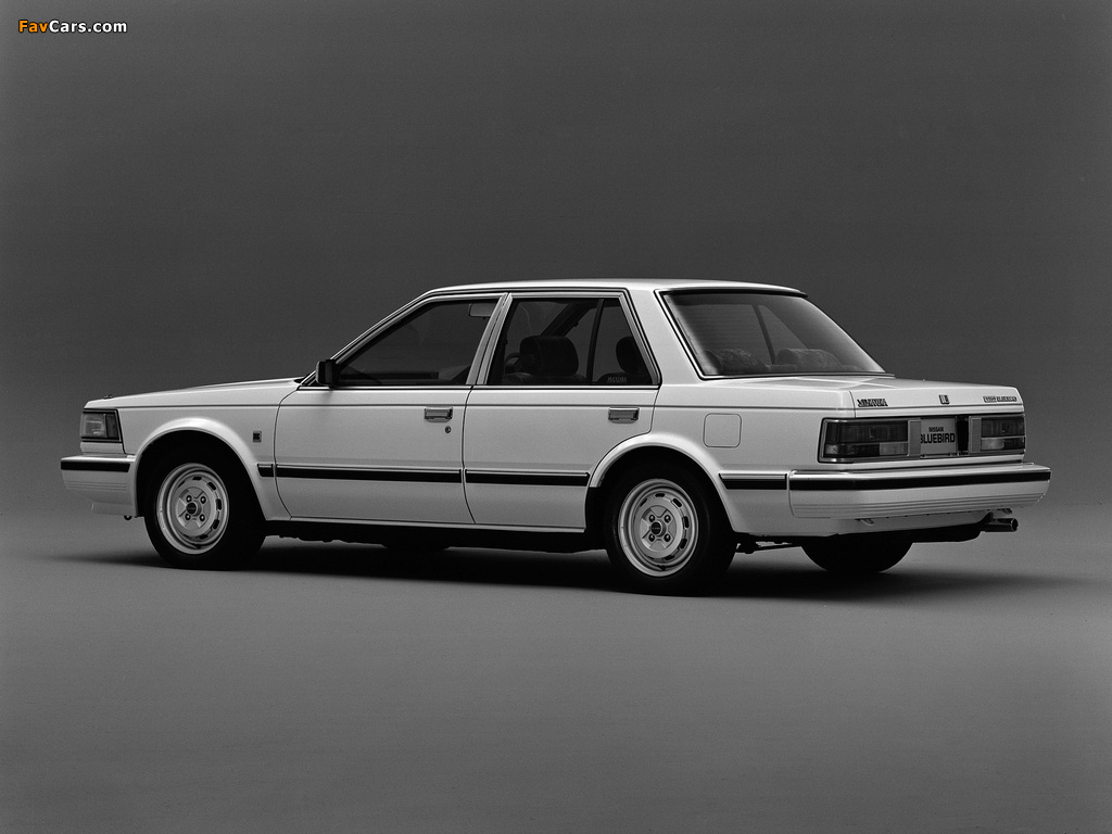 Nissan Bluebird Maxima Sedan (U11) 1984–86 images (1024 x 768)