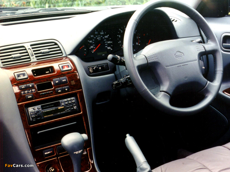 Nissan Maxima QX UK-spec (A32) 1994–2000 images (800 x 600)