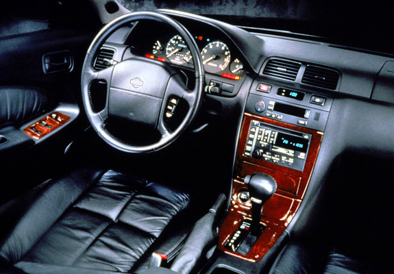 Nissan Maxima US-spec (A32) 1995–99 pictures