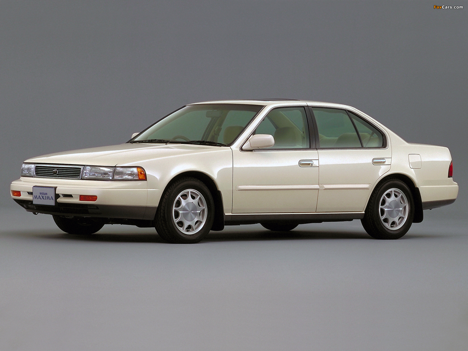 Photos of Nissan Maxima JP-spec (J30) 1991–94 (1600 x 1200)