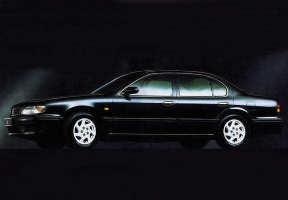 Photos of Nissan Maxima QX (A32) 1994–2000