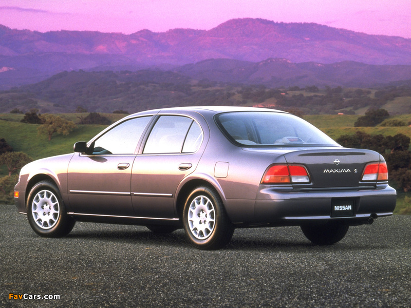 Photos of Nissan Maxima US-spec (A32) 1995–99 (800 x 600)