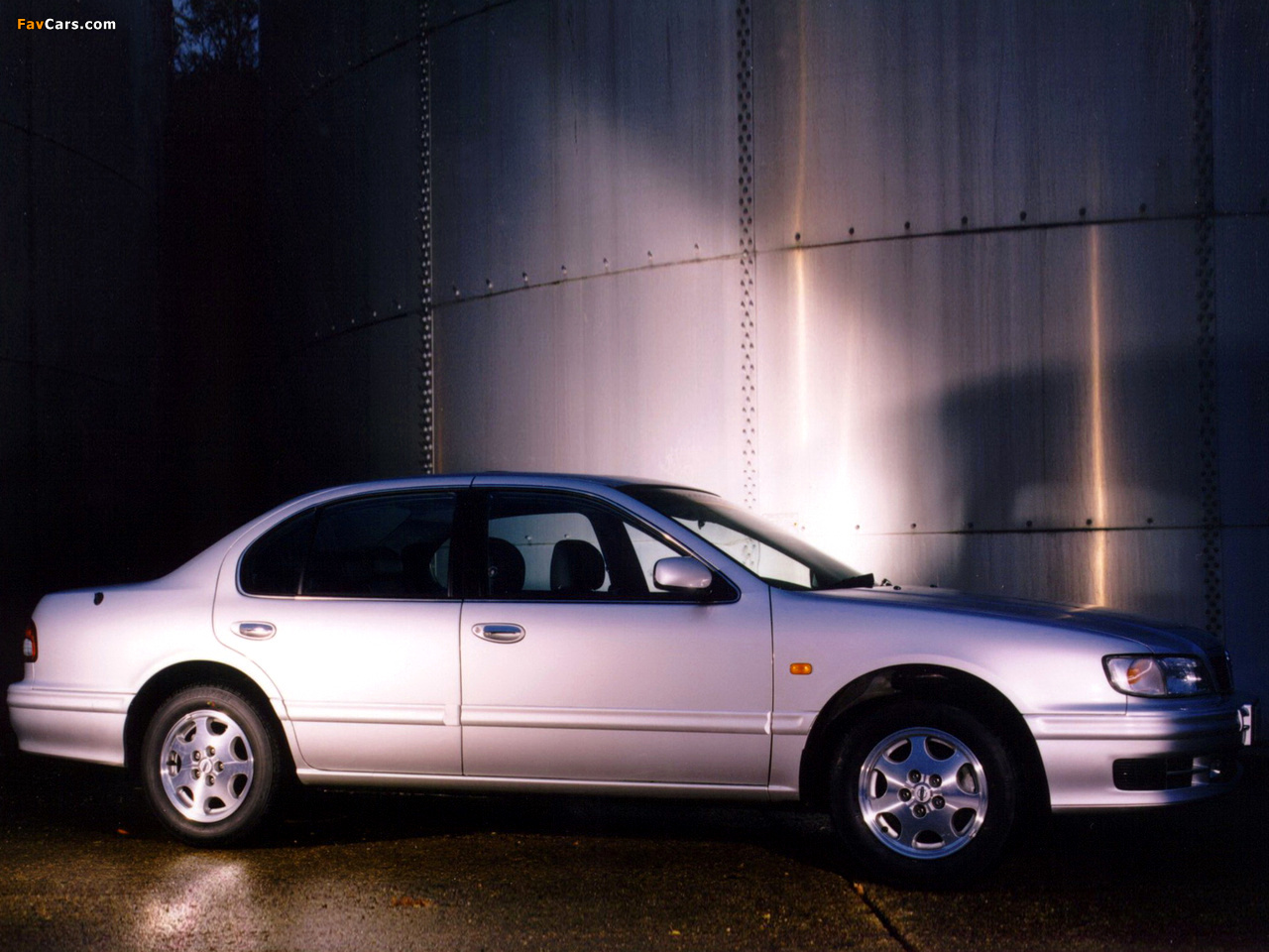 Pictures of Nissan Maxima QX UK-spec (A32) 1994–2000 (1280 x 960)