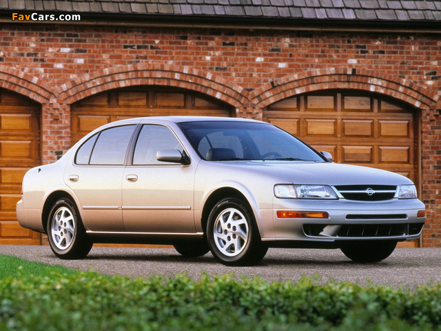 Pictures of Nissan Maxima US-spec (A32) 1995–99 (640 x 480)