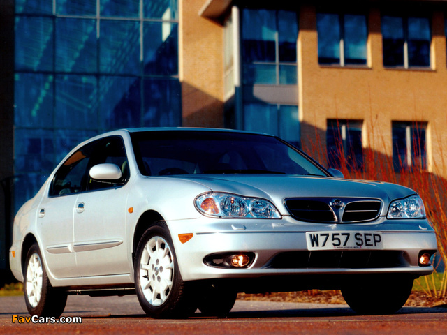Pictures of Nissan Maxima QX UK-spec (A33) 2000–04 (640 x 480)