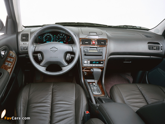 Pictures of Nissan Maxima QX (A33) 2000–04 (640 x 480)