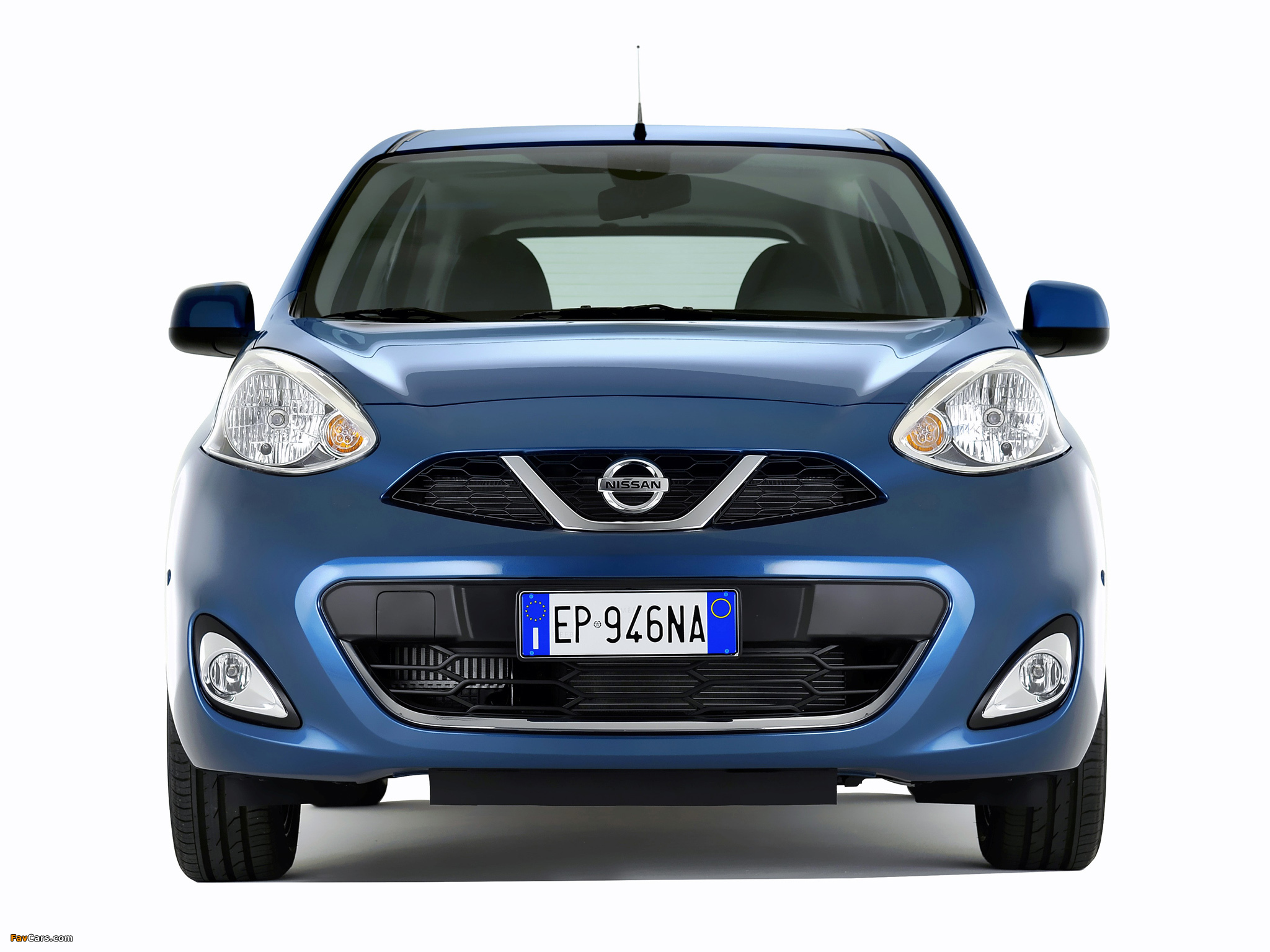 Images of Nissan Micra (K13) 2013 (2048 x 1536)