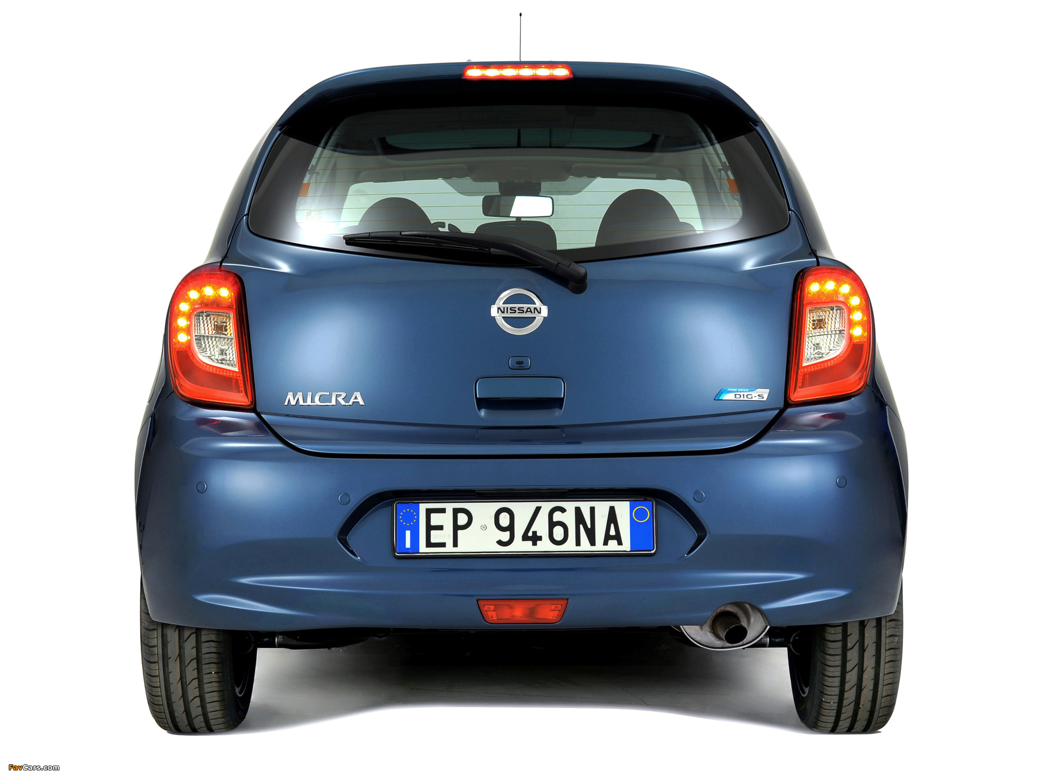 Nissan Micra (K13) 2013 pictures (2048 x 1536)