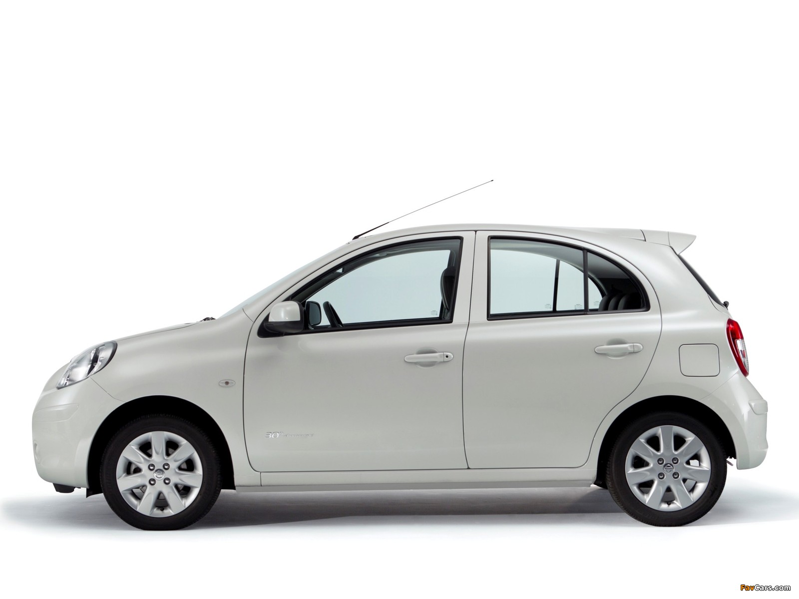 Pictures of Nissan Micra 30th Anniversary (K13) 2013 (1600 x 1200)