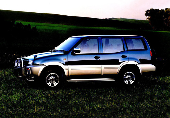 Nissan Mistral (R20) 1994–96 wallpapers