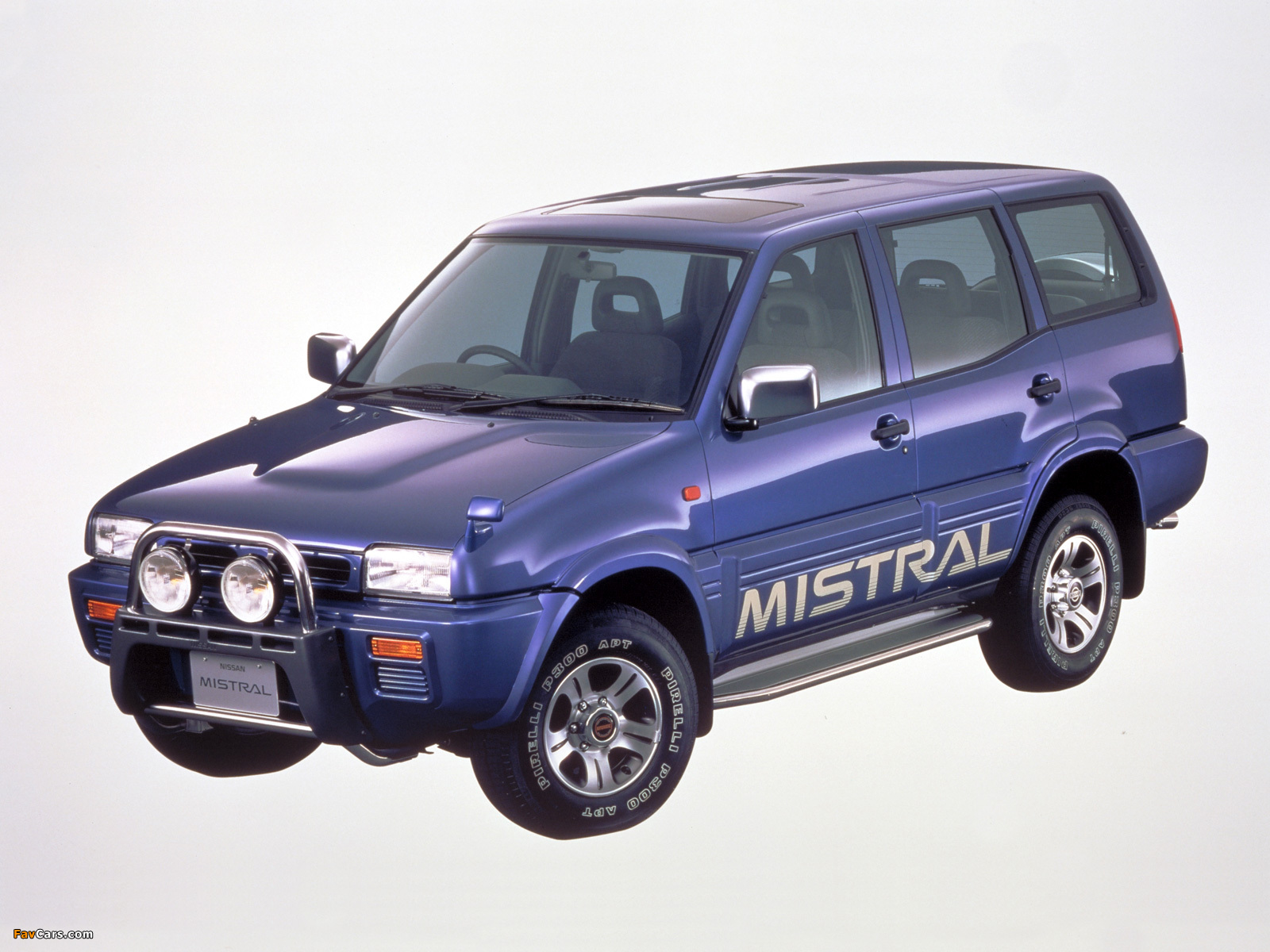 Nissan Mistral (R20) 1994–96 wallpapers (1600 x 1200)