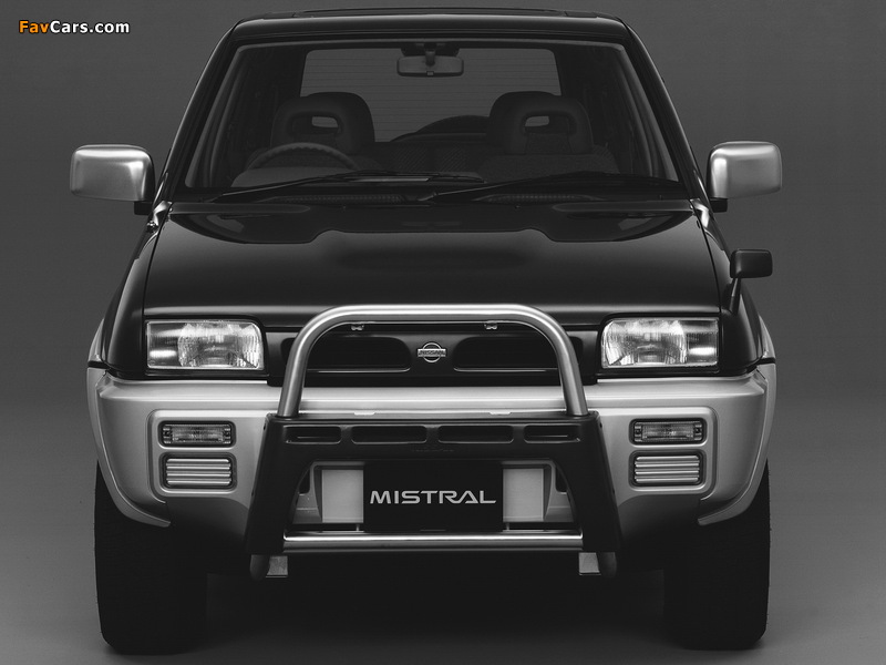 Photos of Nissan Mistral (R20) 1994–96 (800 x 600)