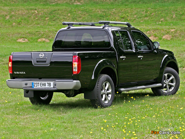 Images of Nissan Navara Double Cab (D40) 2005–10 (640 x 480)