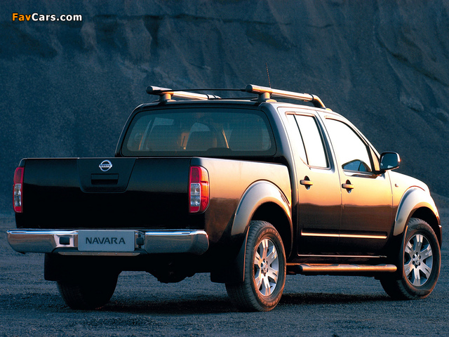 Images of Nissan Navara Double Cab ZA-spec (D40) 2005–10 (640 x 480)