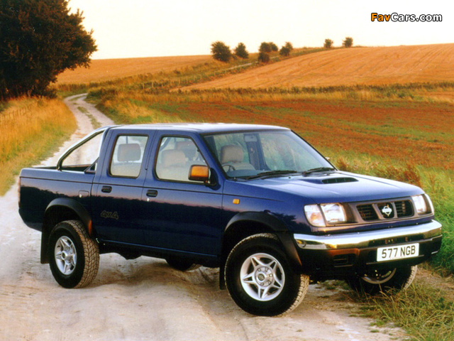 Nissan Pickup Navara Crew Cab UK-spec (D22) 1997–2001 pictures (640 x 480)
