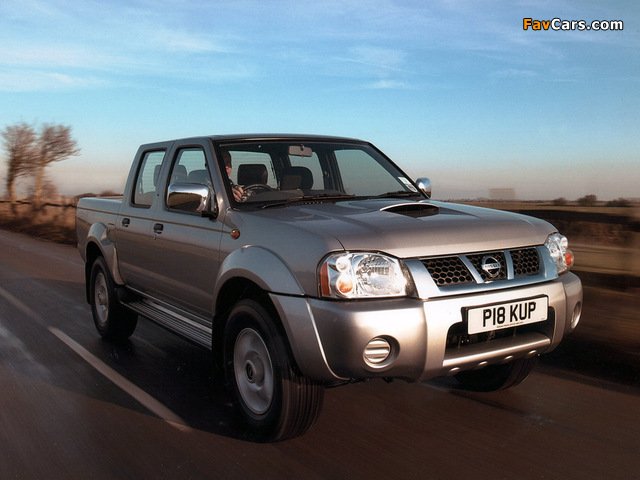 Nissan Pickup Navara Crew Cab UK-spec (D22) 2001–05 images (640 x 480)